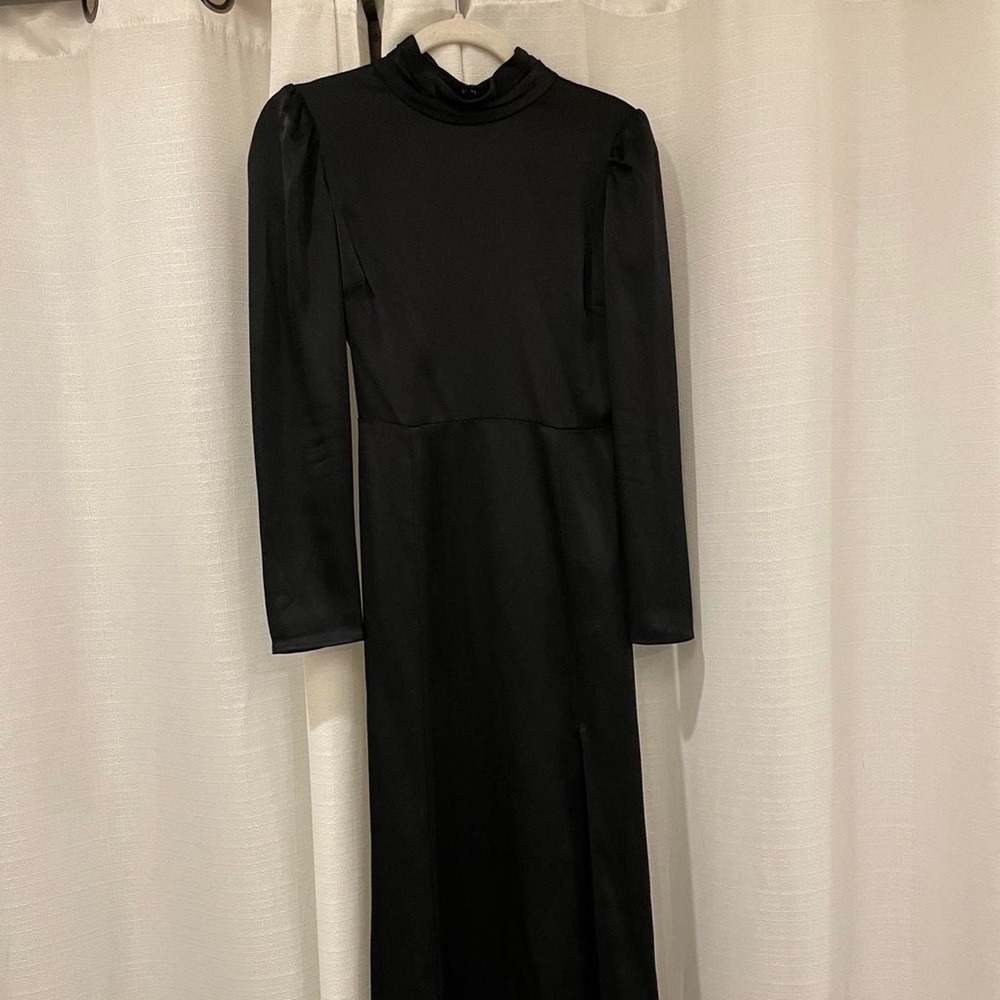 Tailored Aritzia Dress